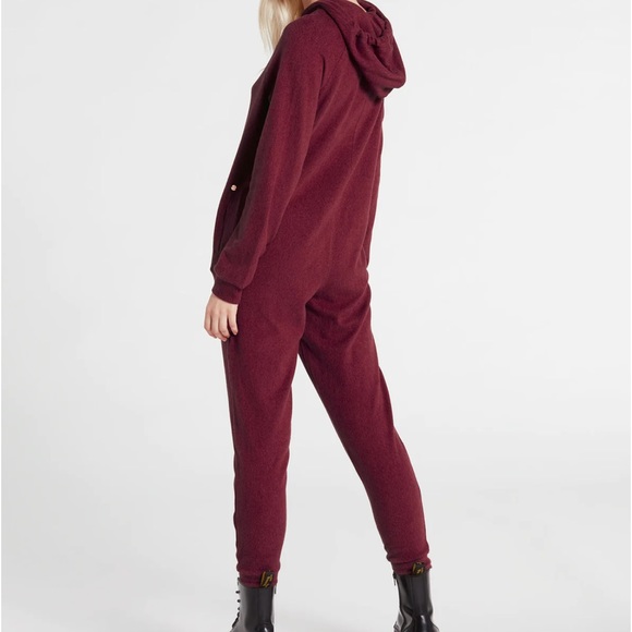 Volcom Lived In Lounge Maroon Onesie Size Small - Picture 4 of 5